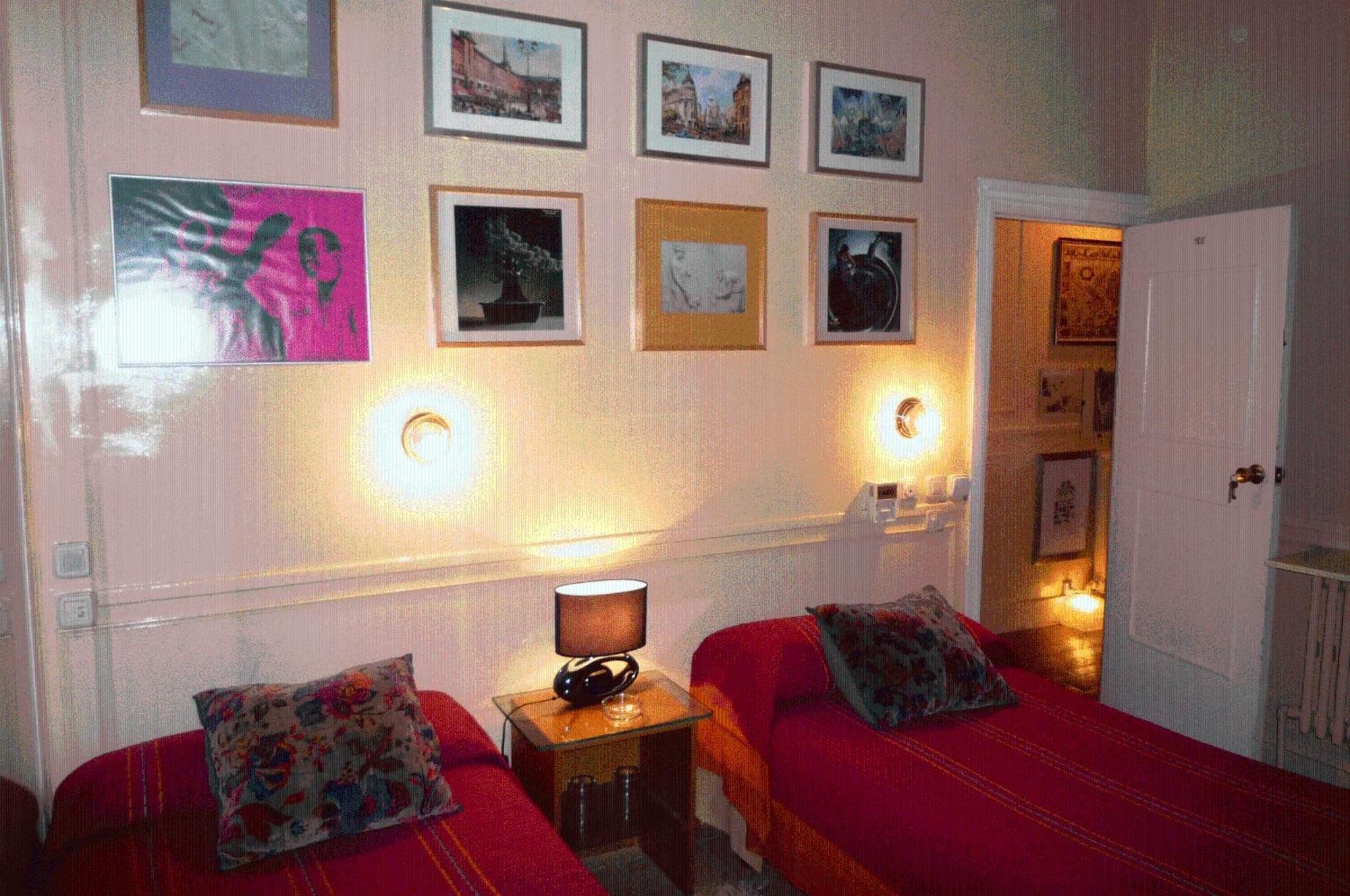 Hostal La Fontana — Fotos 2
